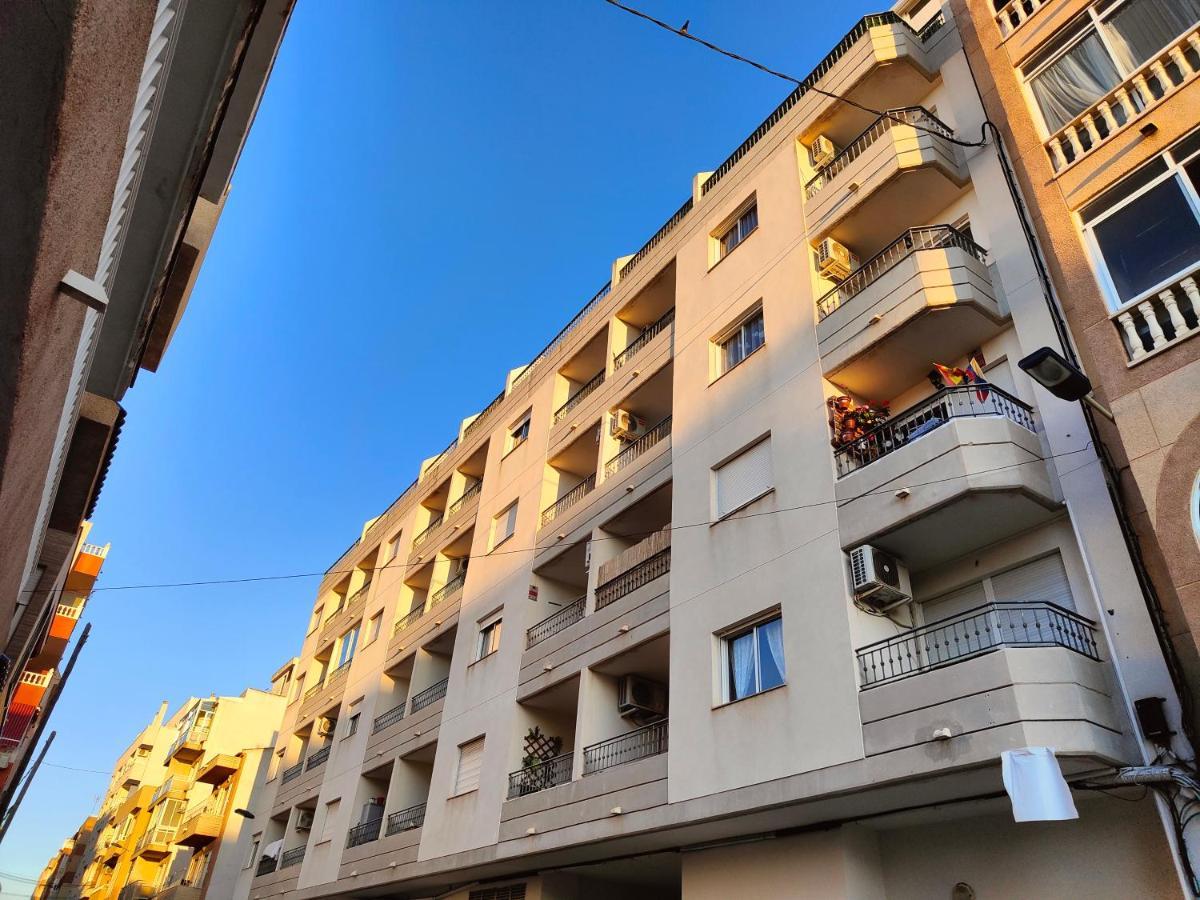 Salty Apartment Torrevieja Eksteriør bilde
